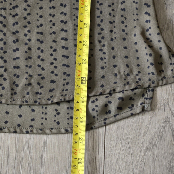 APT. 9 Women's Green Short Sleeve Blouse Top Size Extra Small (XS) - Picture 6 of 8